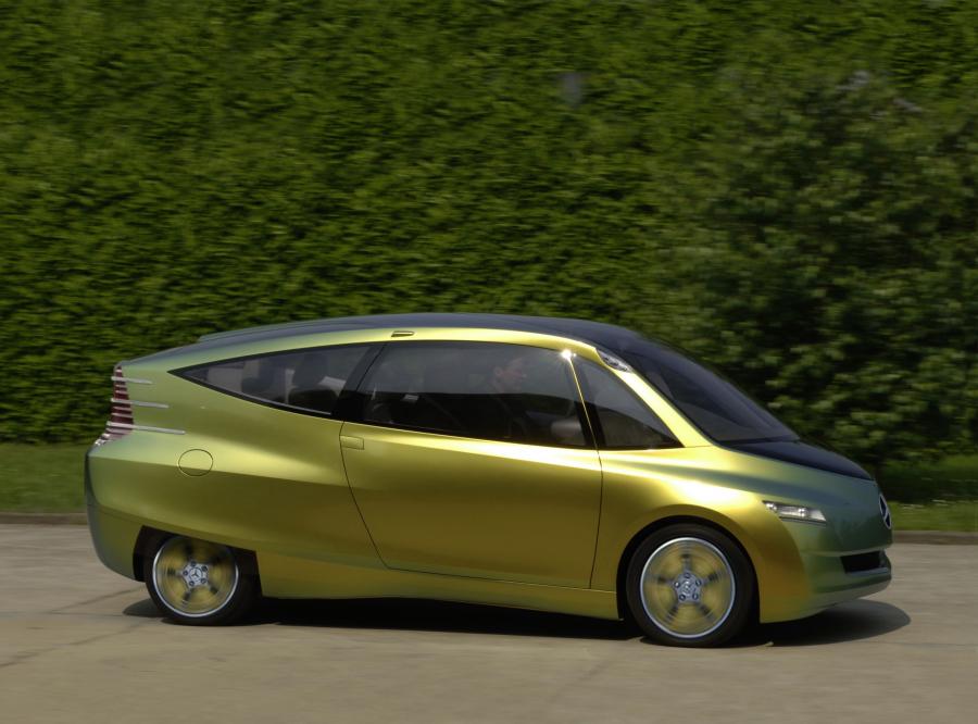  Mercedes-Benz Bionic Concept 2005 года  (фото 9 из 22)